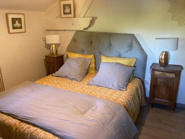 Chambres Des Eaux 28 "Baptistine" Sarcey Extérieur photo
